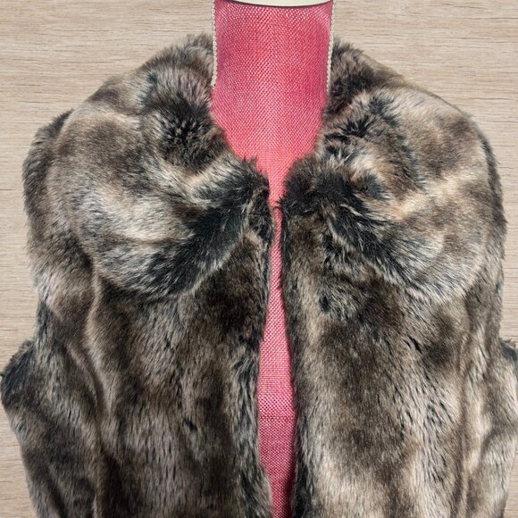 Rachel Zoe Faux Fur Vest Black Grey Women’s Size Large Winter Fall Mob Wife - Picture 2 of 5